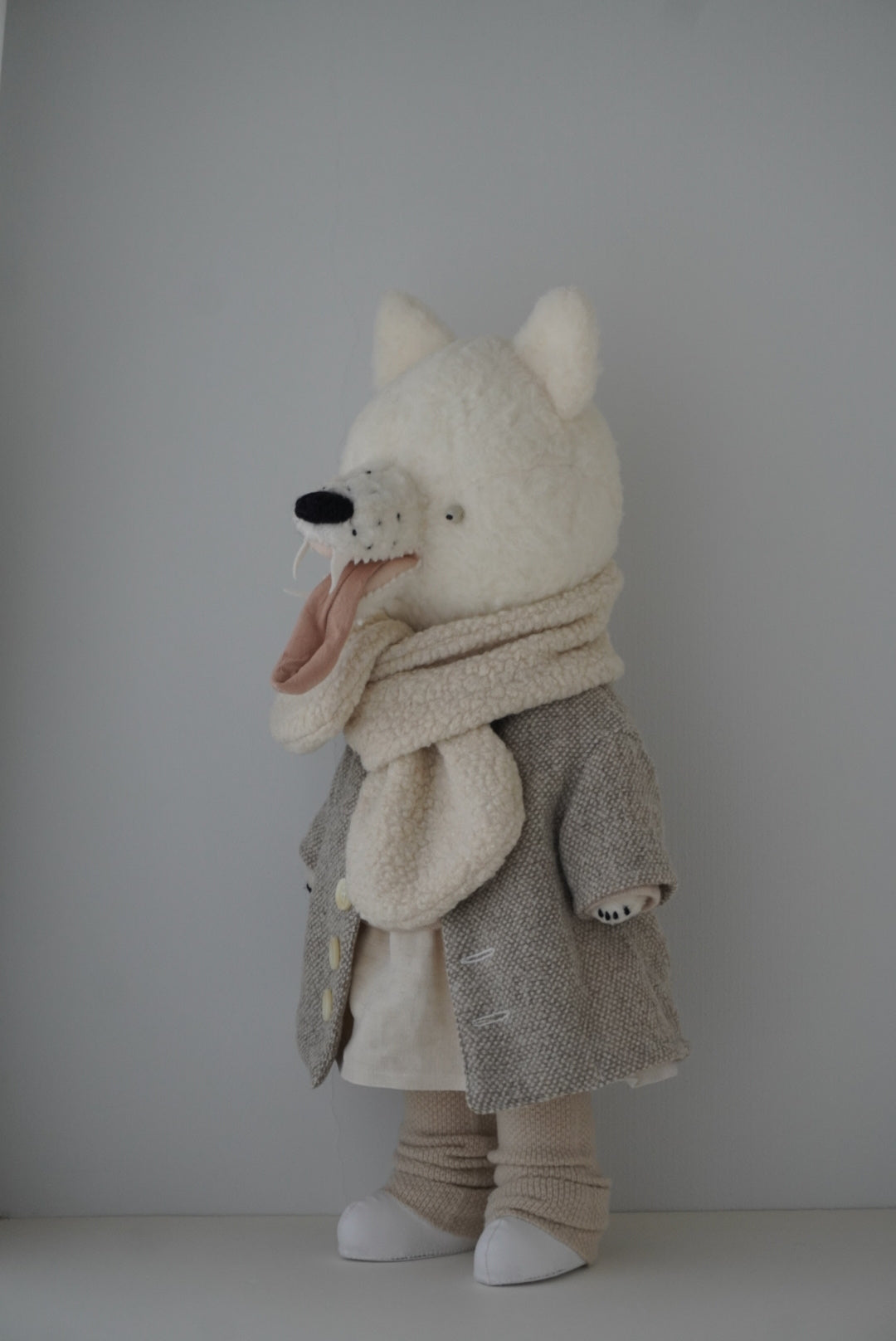 No.18 Ookami-chan / Yuri Kuroda