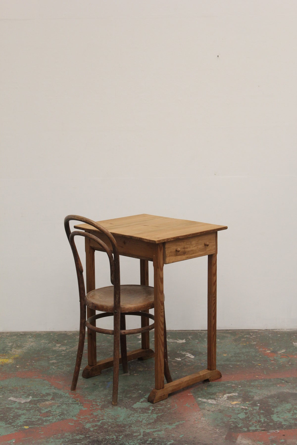 #1132 table