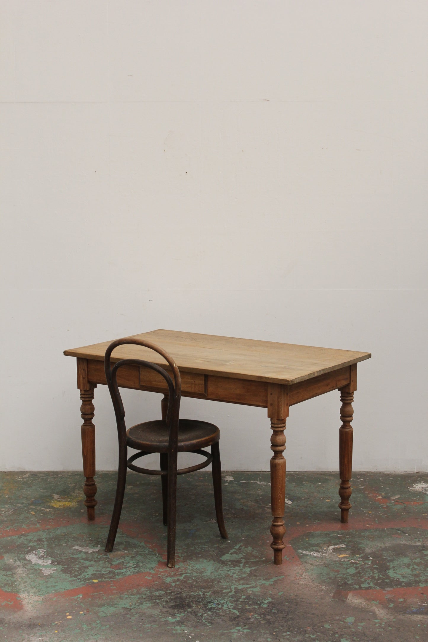 #1279 table
