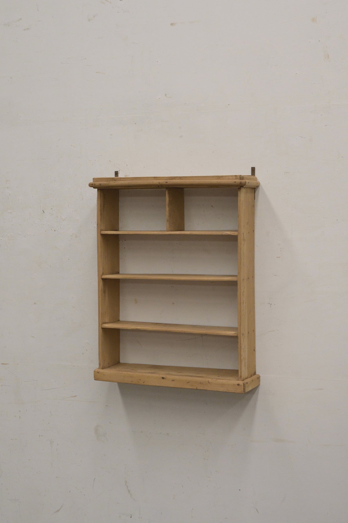#0360 shelf