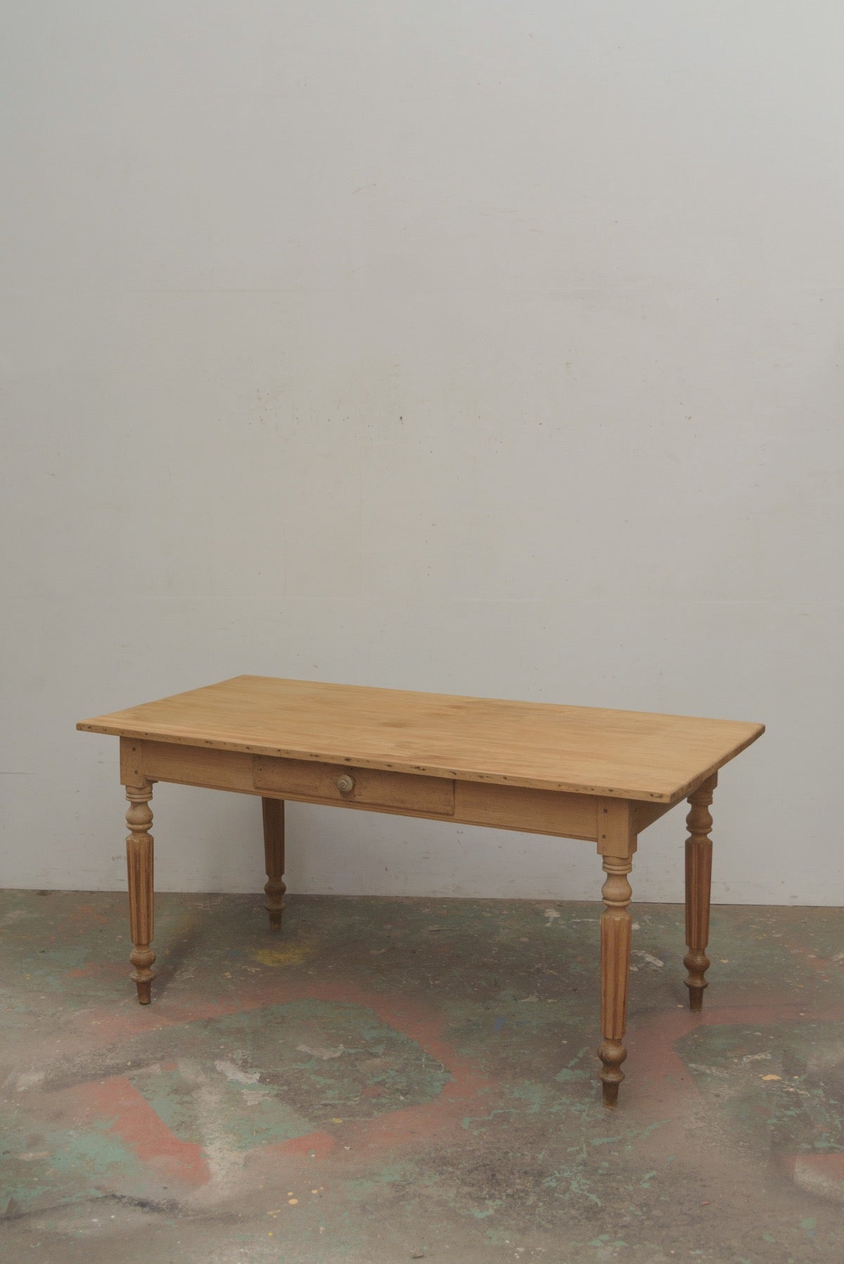 #9013 table