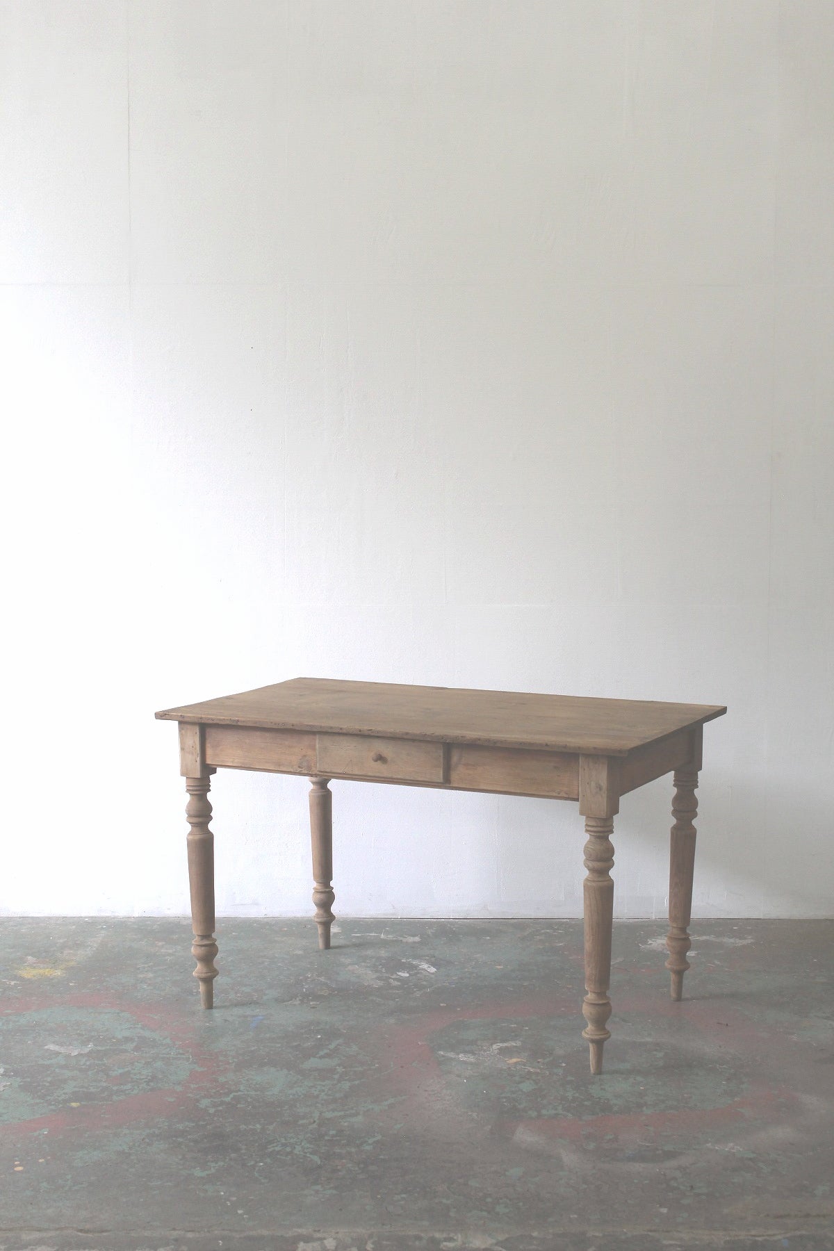 #0854 table
