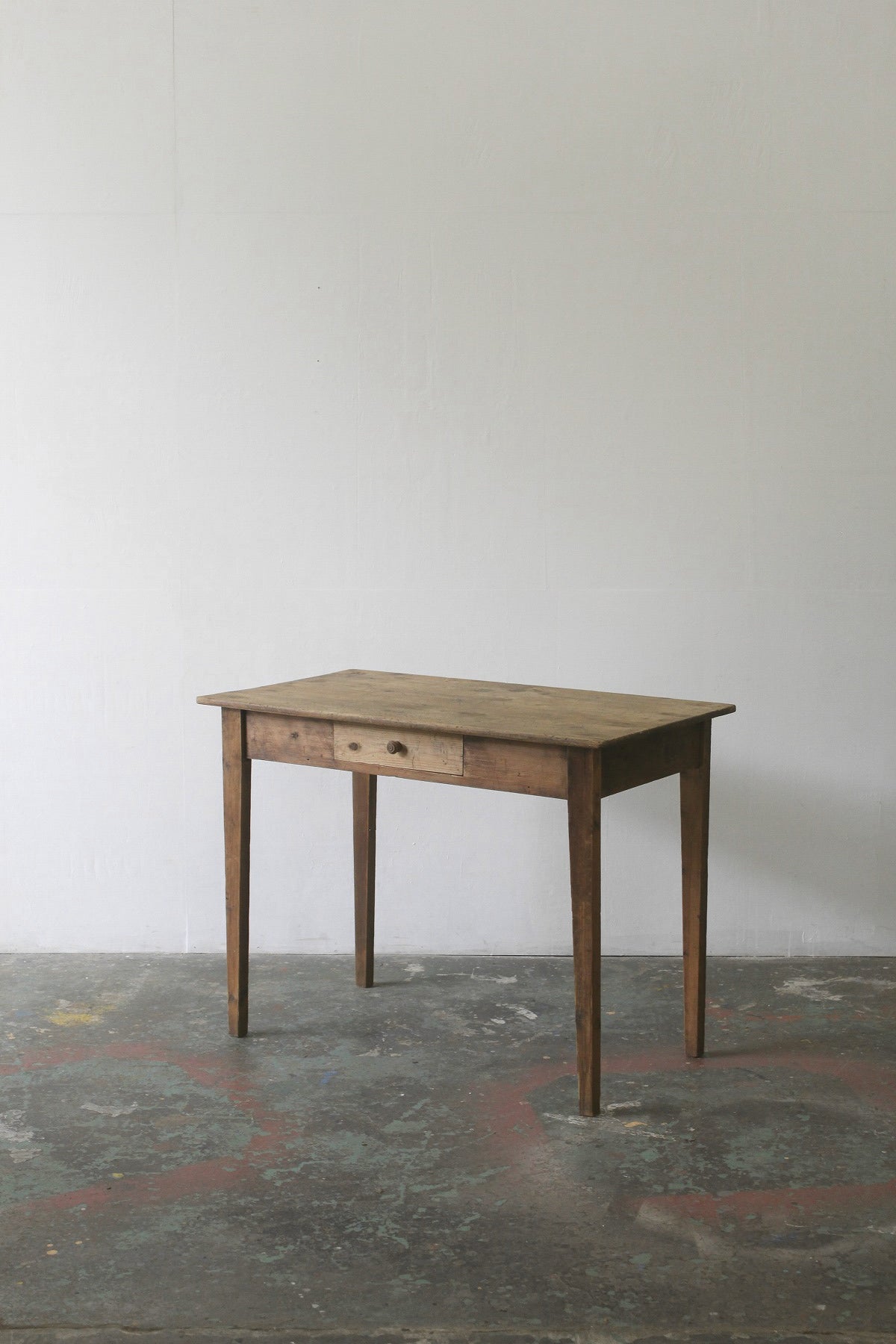 #0857 table