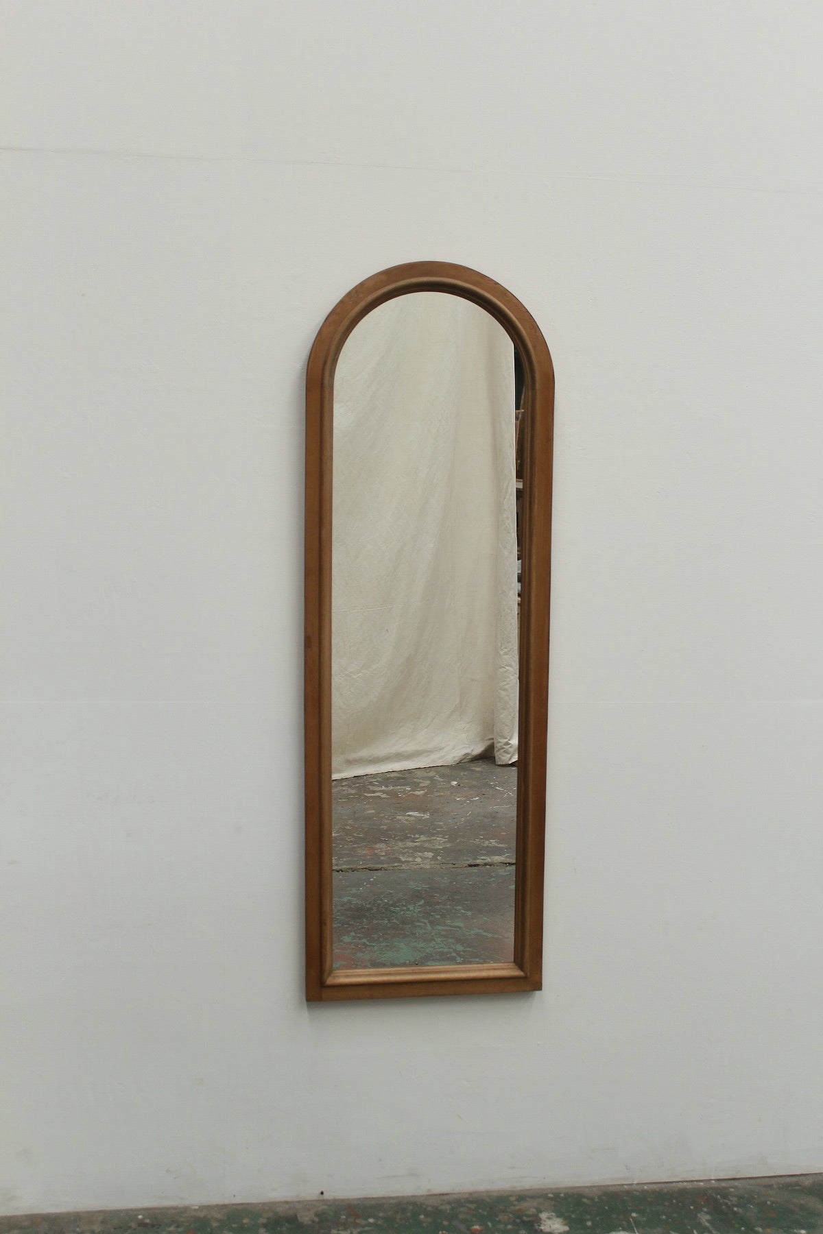 #0900 mirror