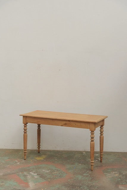 #9433 table