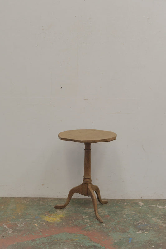 #9401 side table