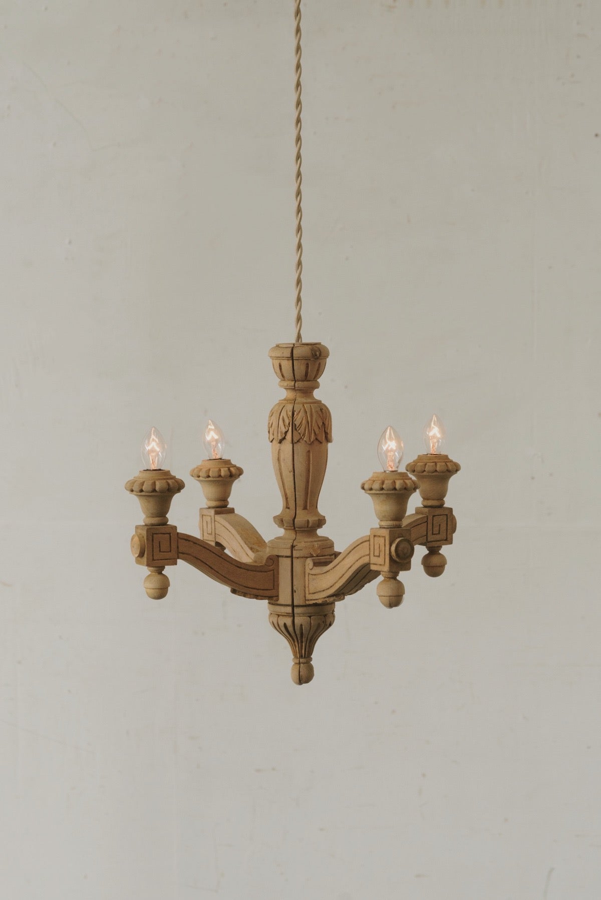 #9681 chandelier