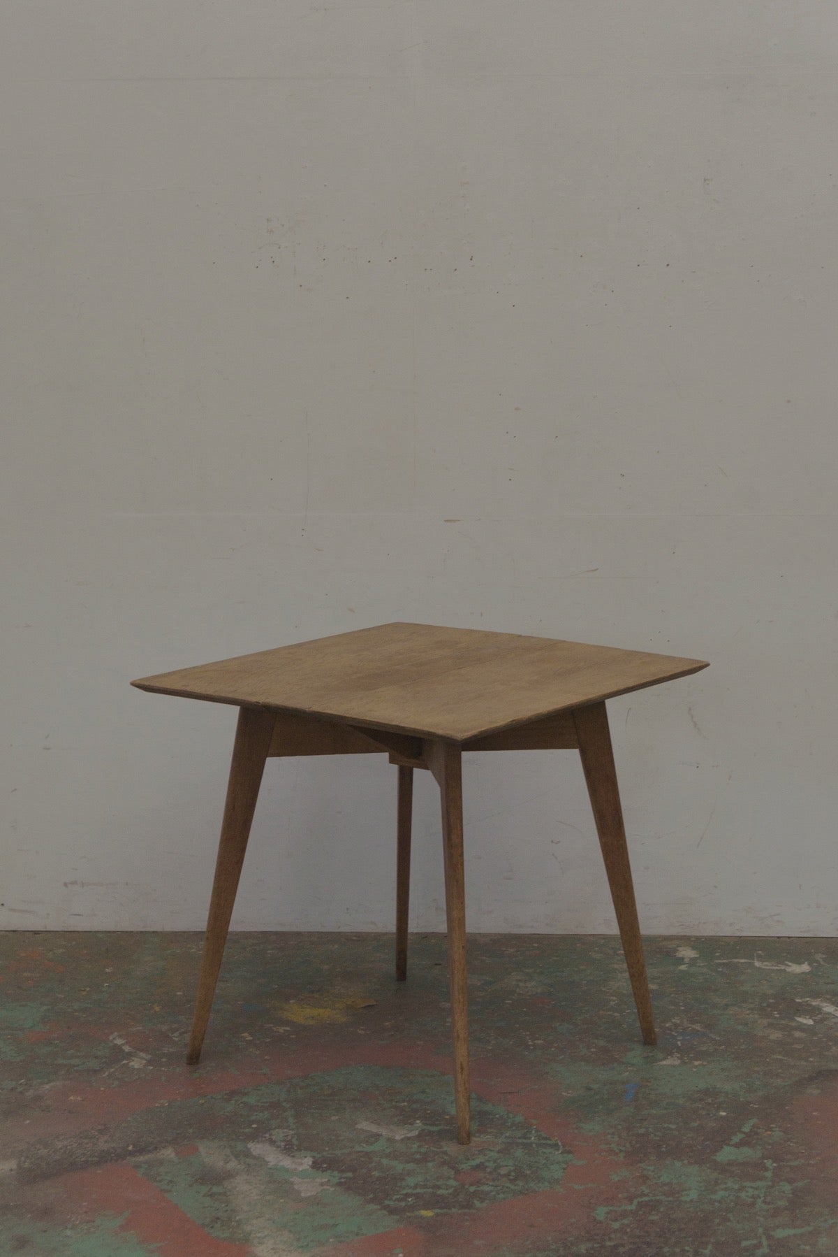 #9206 folding table