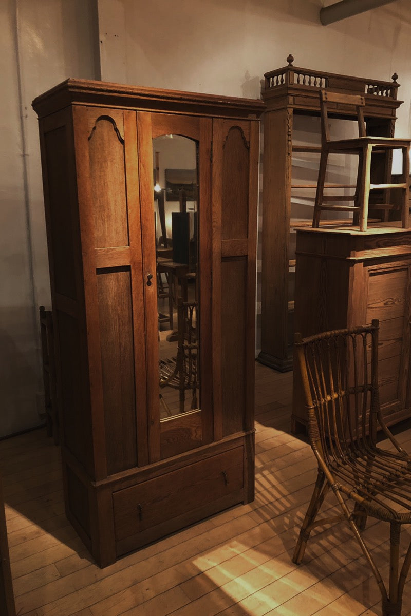 #9012 cabinet