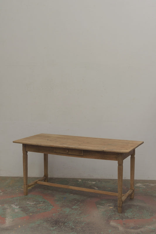 #9237 table