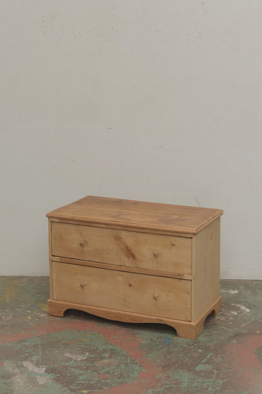 #9235 chest