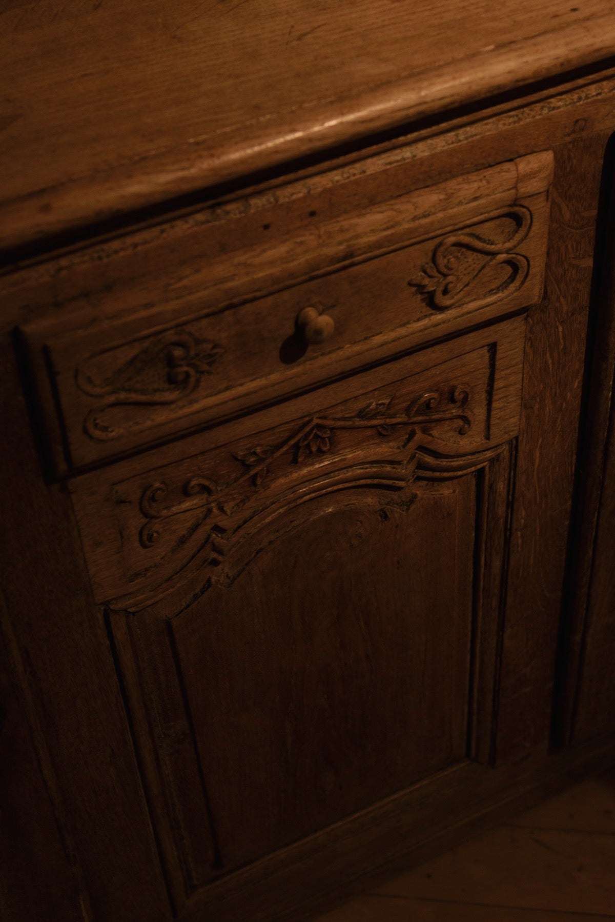 #9282 cabinet