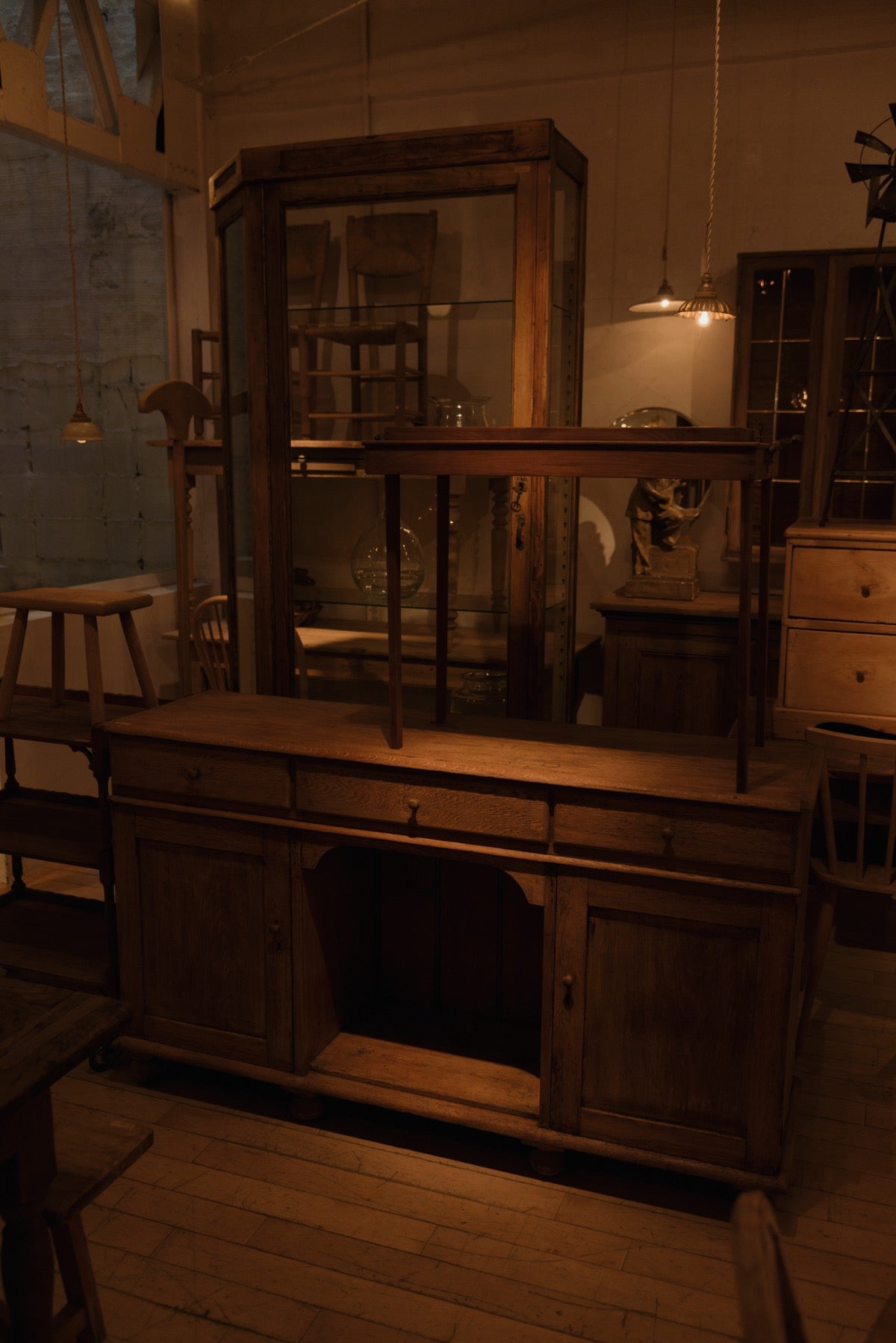 #9354 cabinet