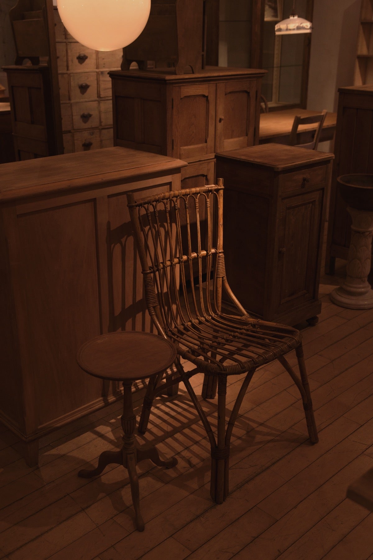 #9061 side table