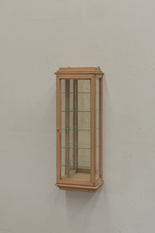 #9265 glass cabinet
