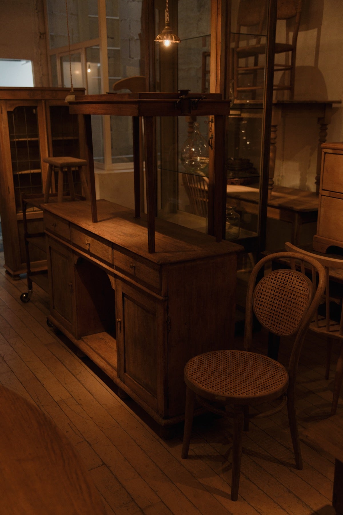 #9354 cabinet