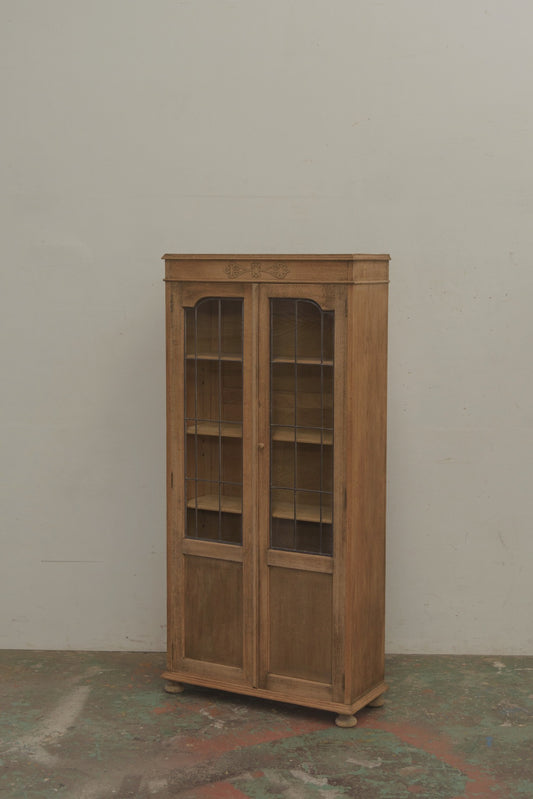 #9272 cabinet