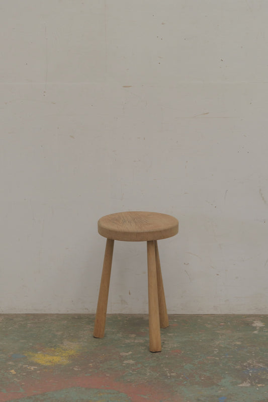 #9320 stool