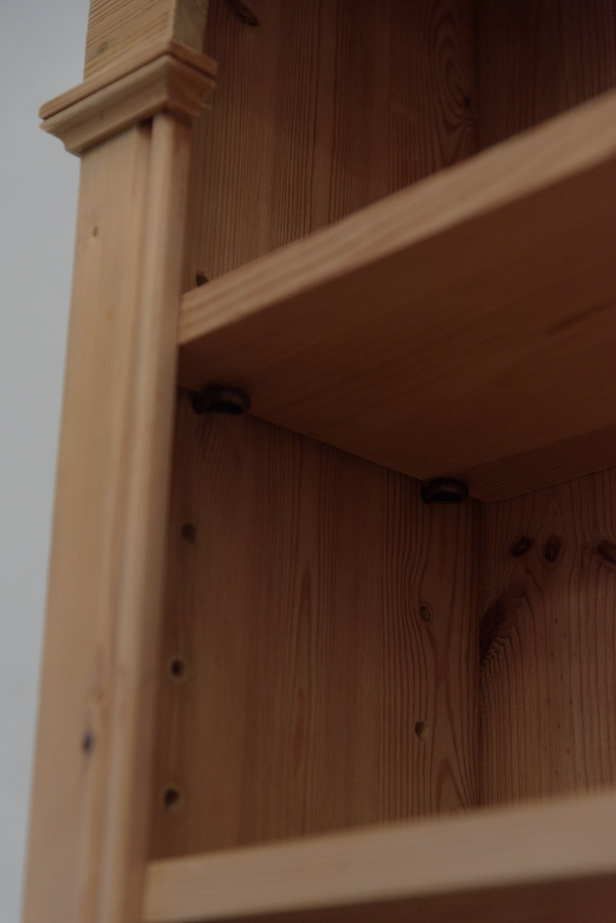 #8947 shelf