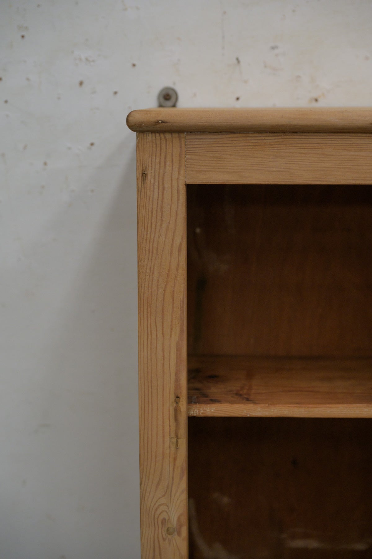 #5265 small cabinet