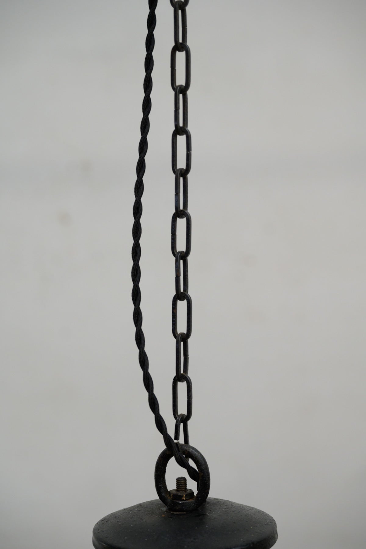 #0137 industrial lamp