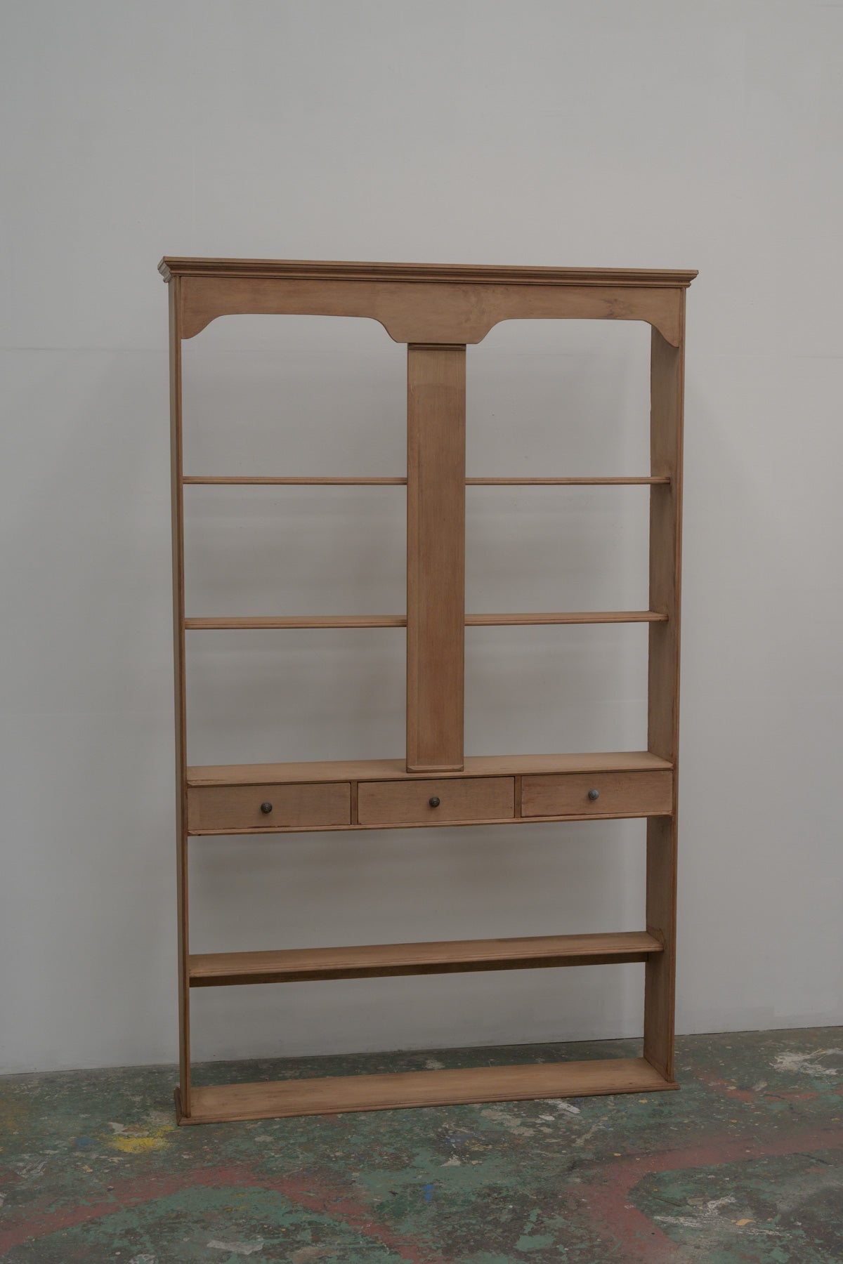 #0616 shelf