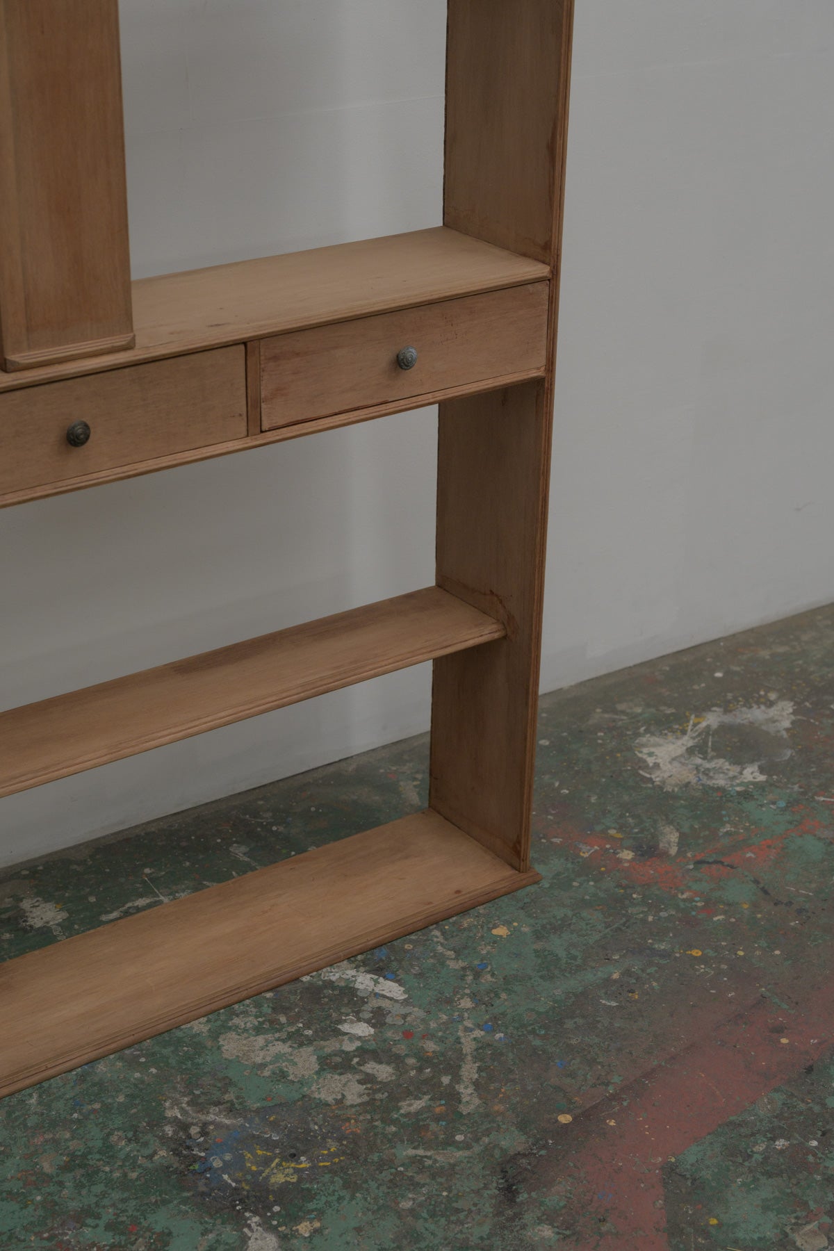 #0616 shelf