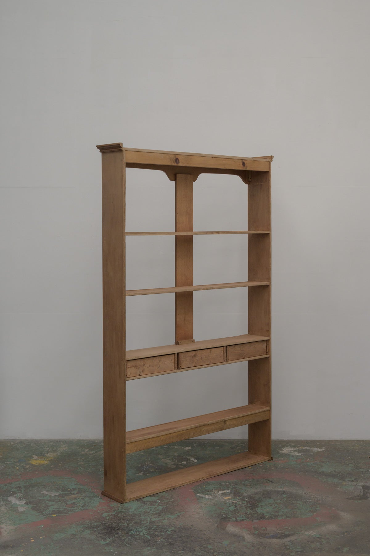 #0616 shelf