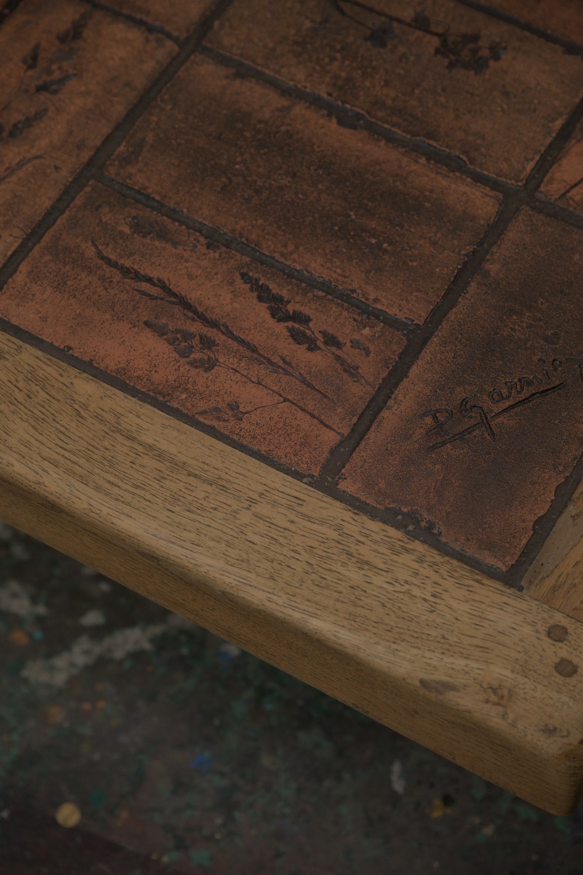 #0630 coffee table