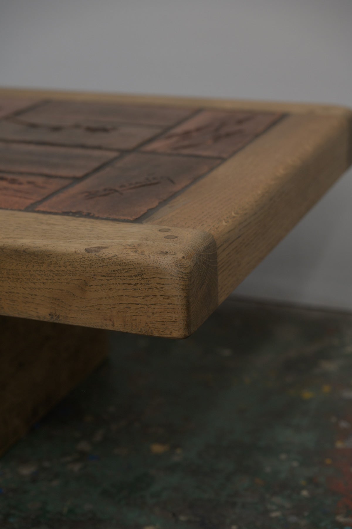 #0630 coffee table