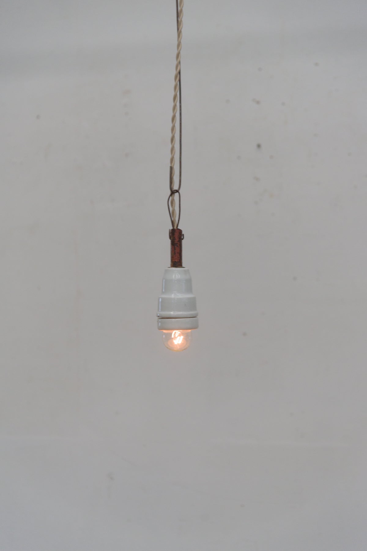 #8604 pendant lamp