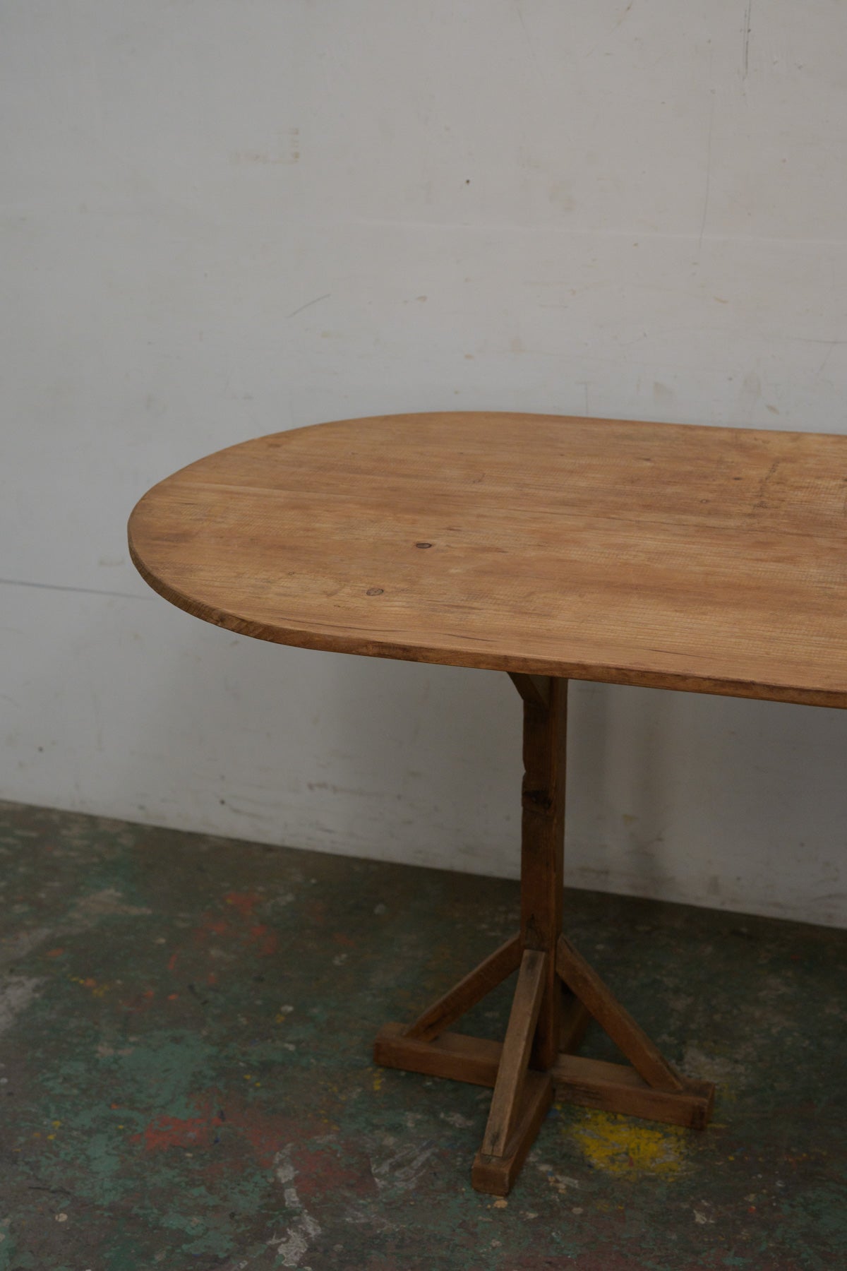 #0149 table