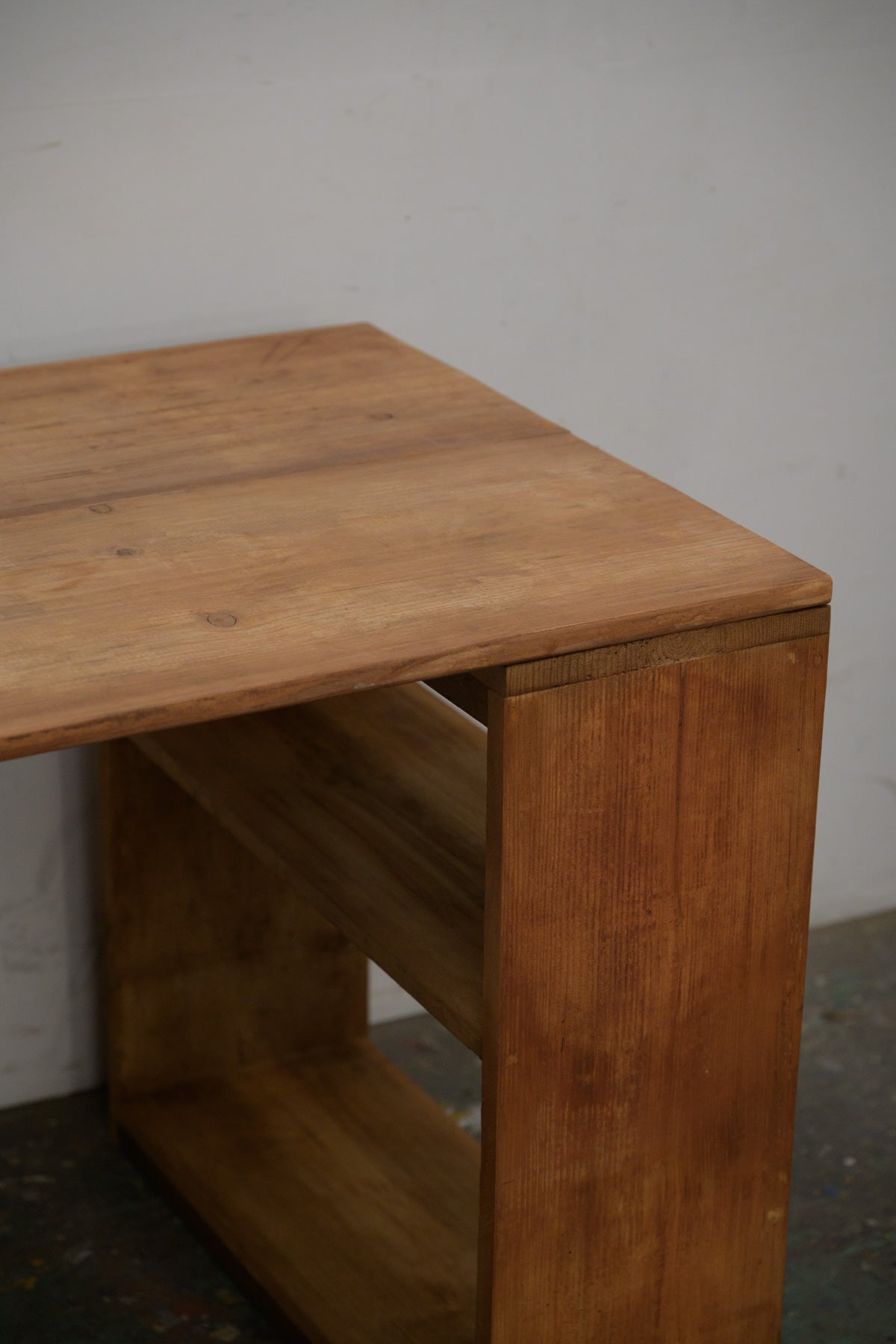 #0149 table