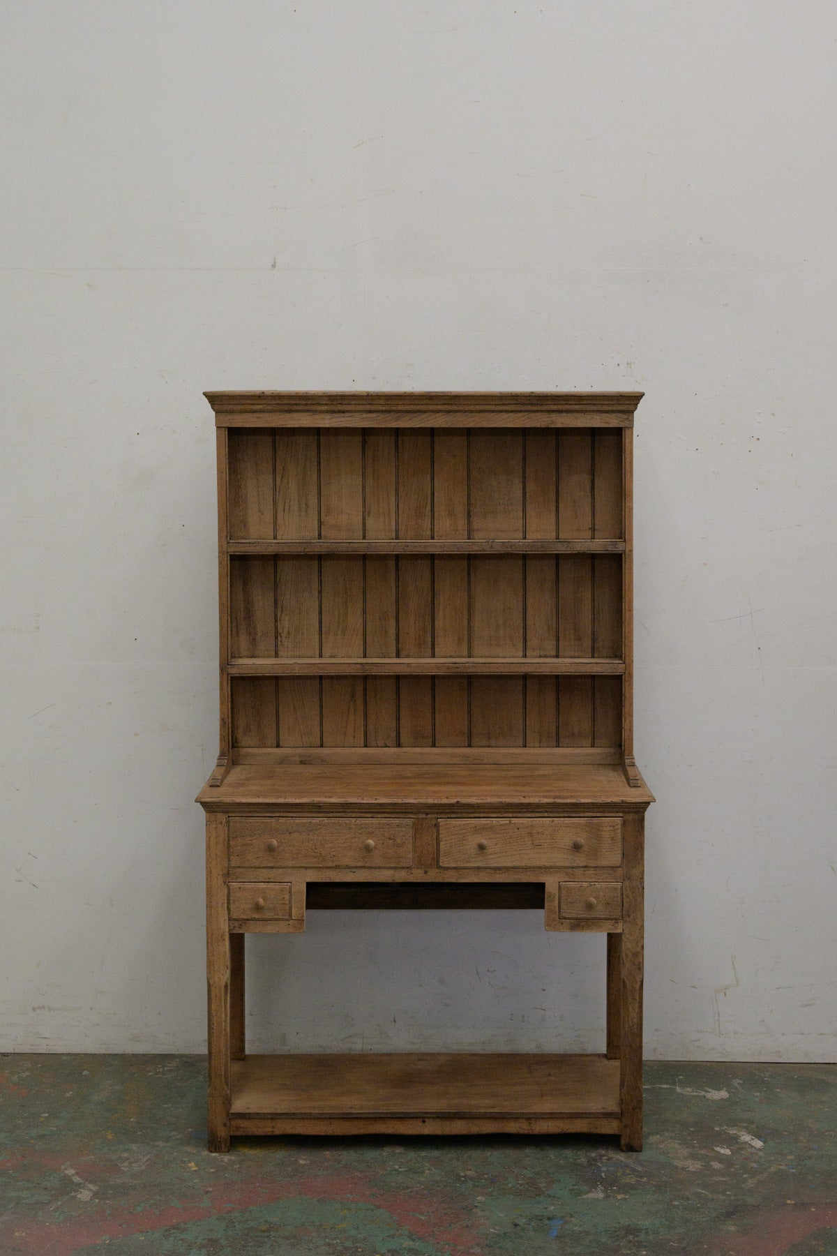 #0154 cupboard