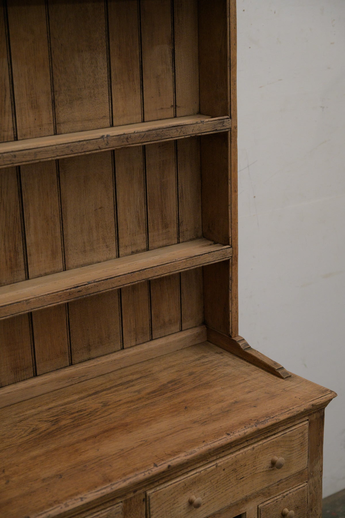 #0154 cupboard