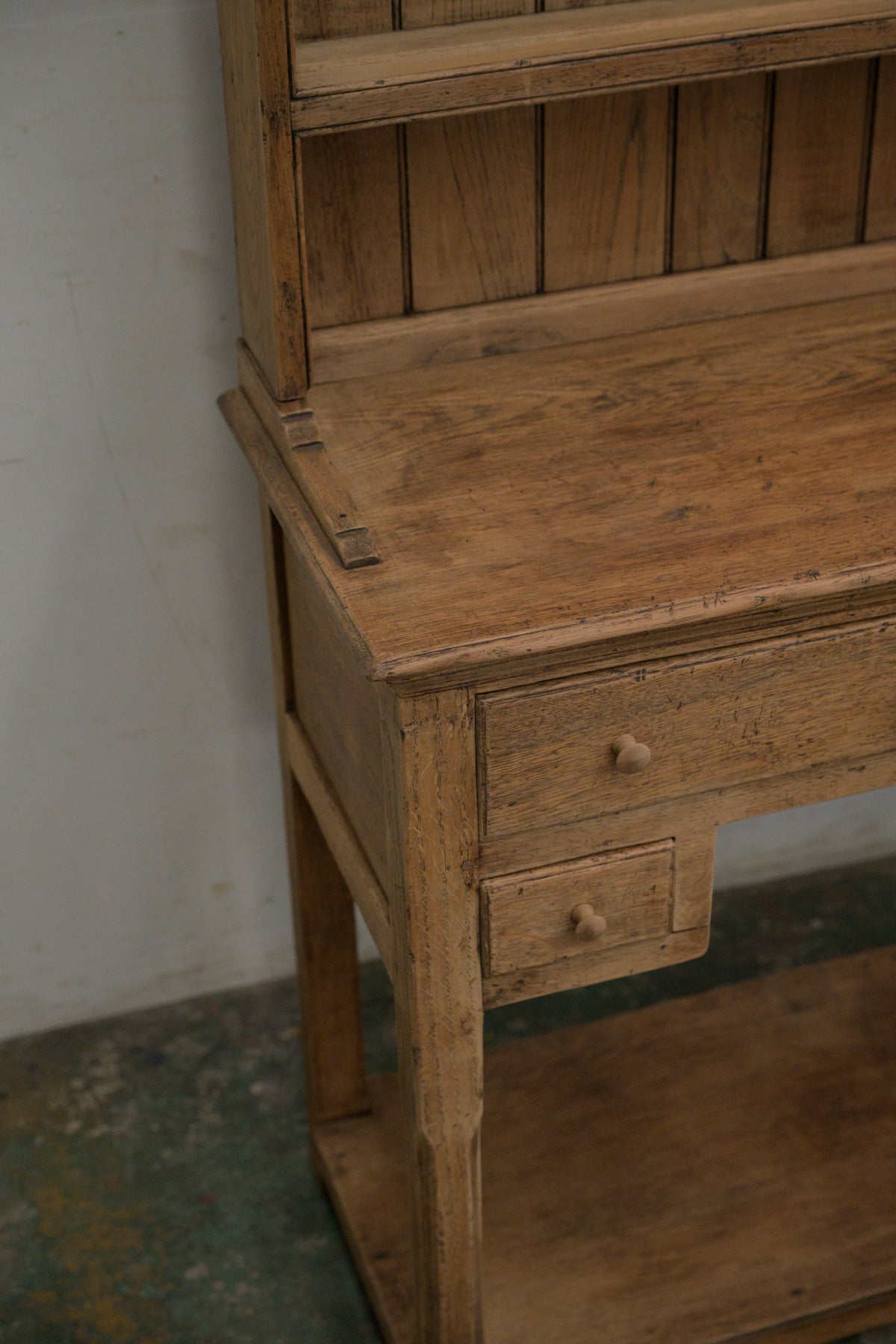 #0154 cupboard