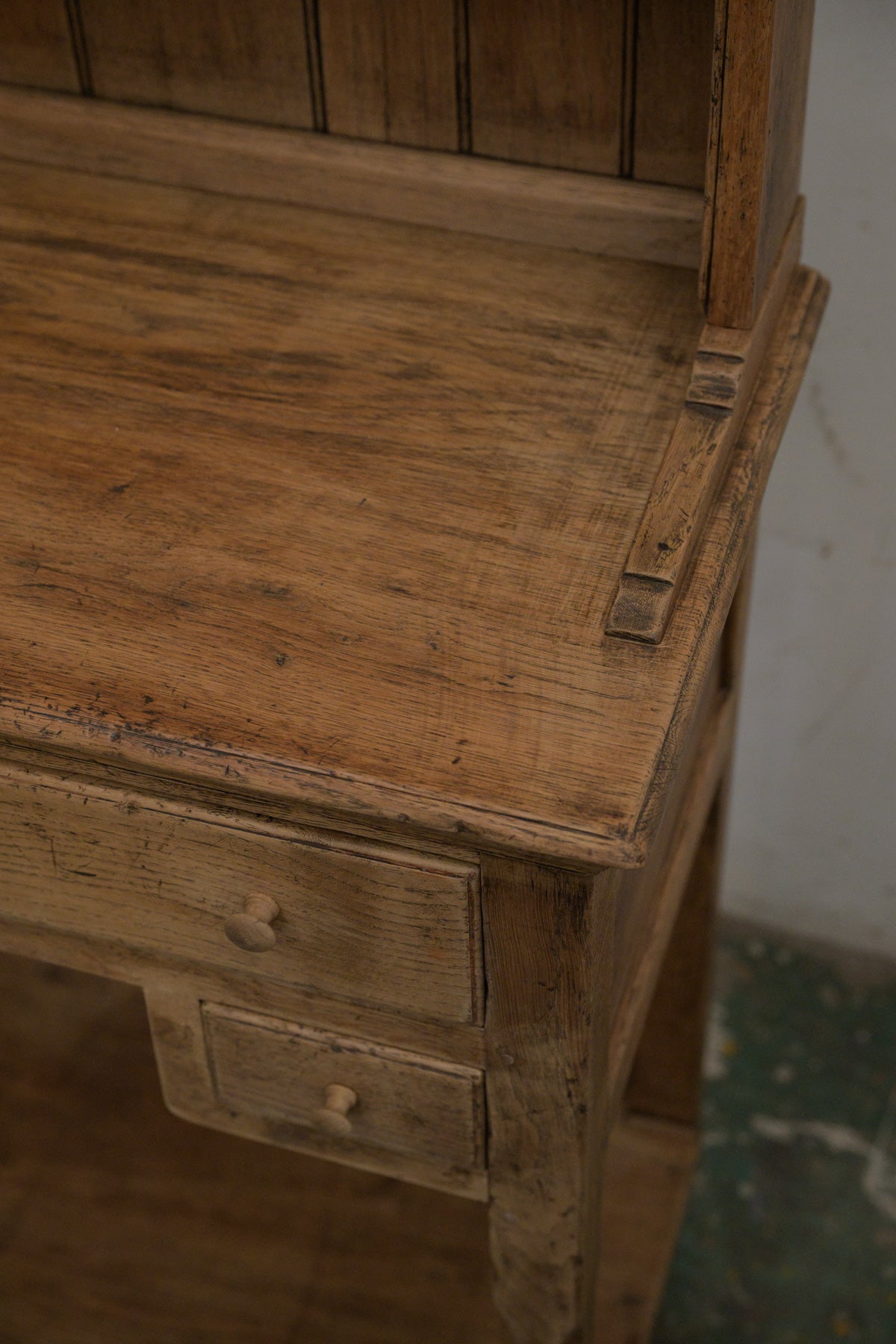 #0154 cupboard