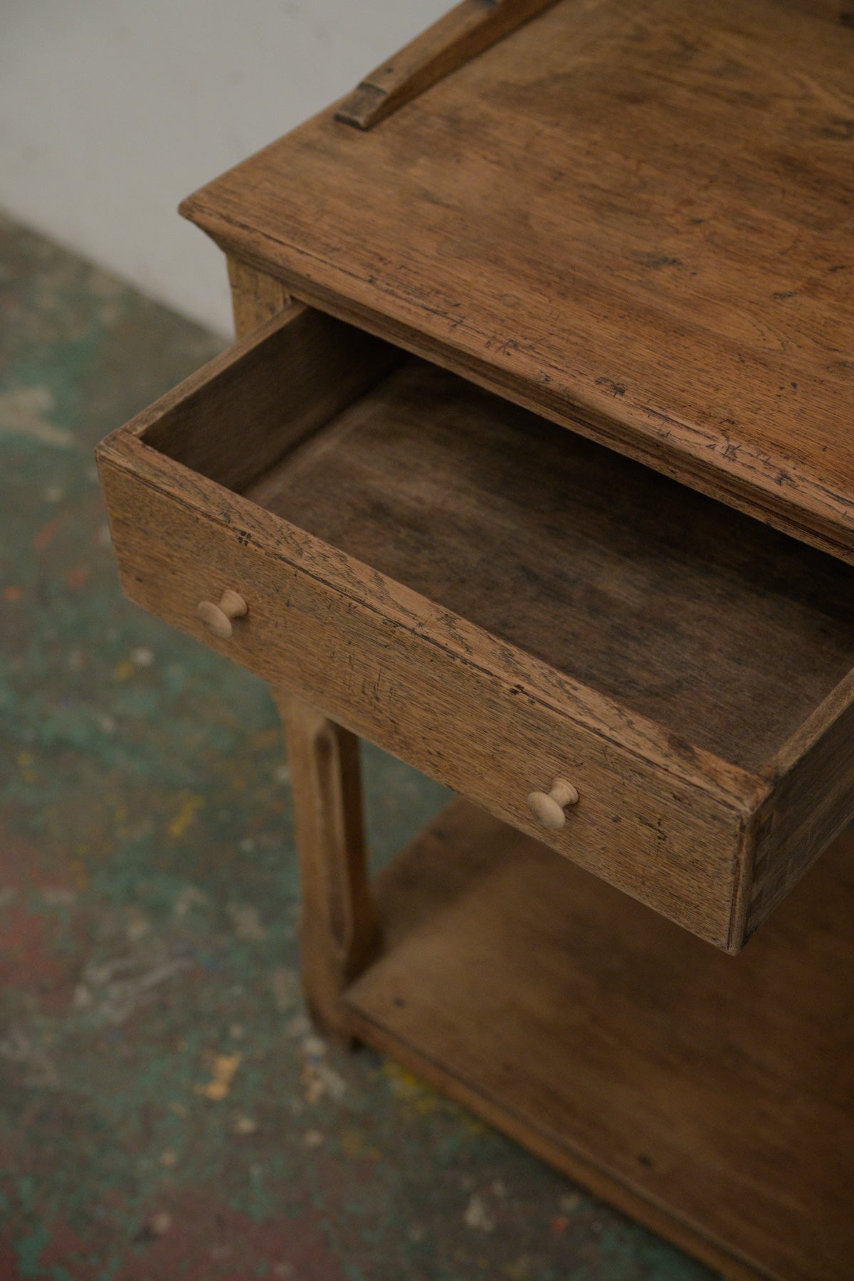#0154 cupboard