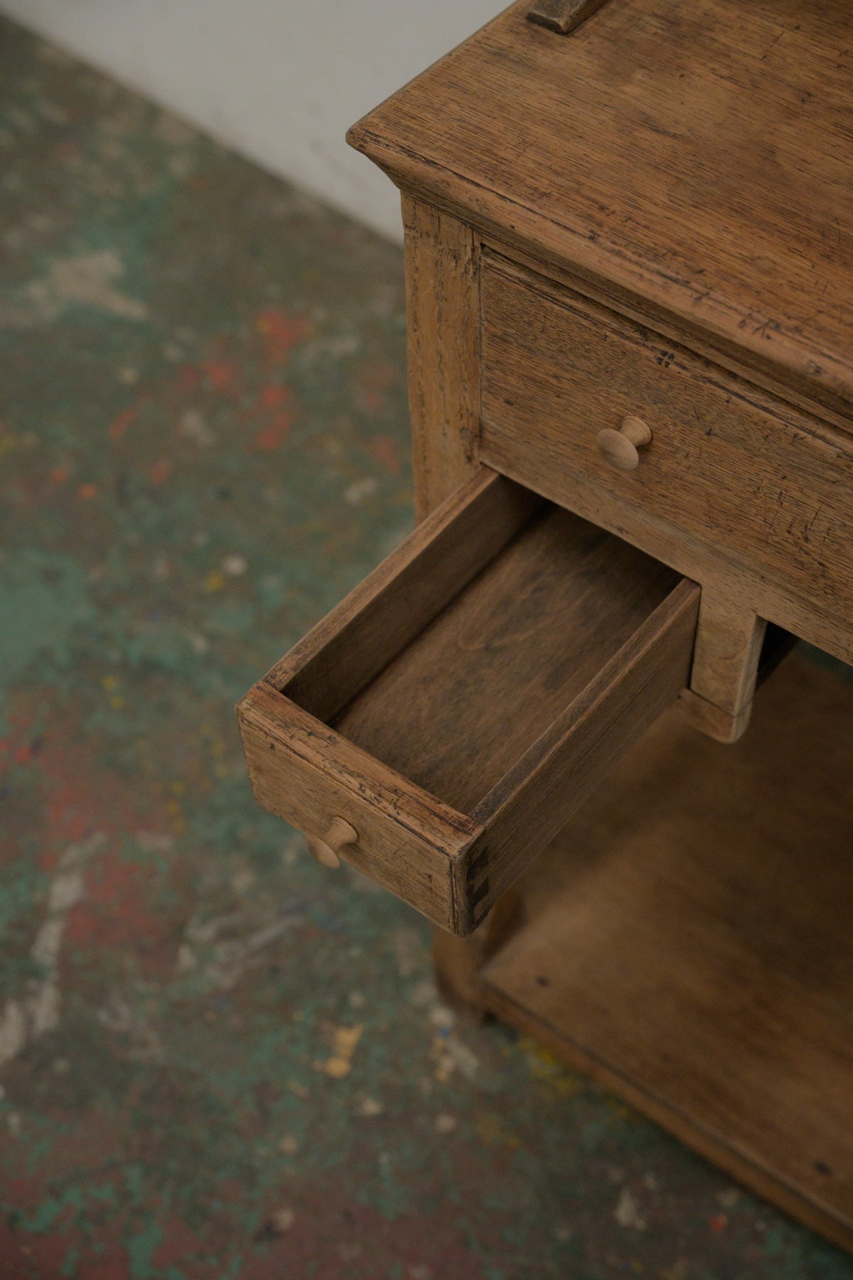 #0154 cupboard