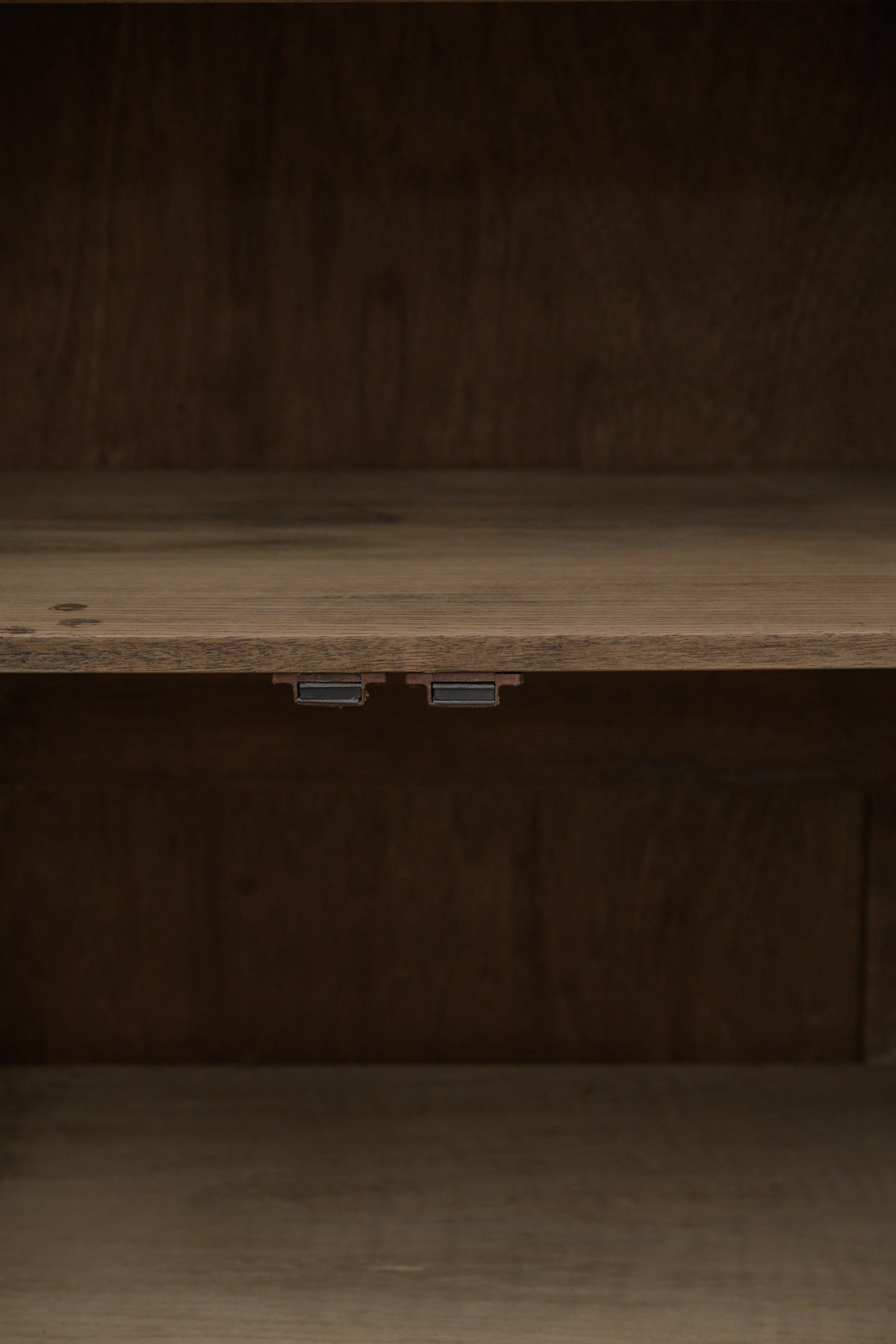 #0640 cabinet