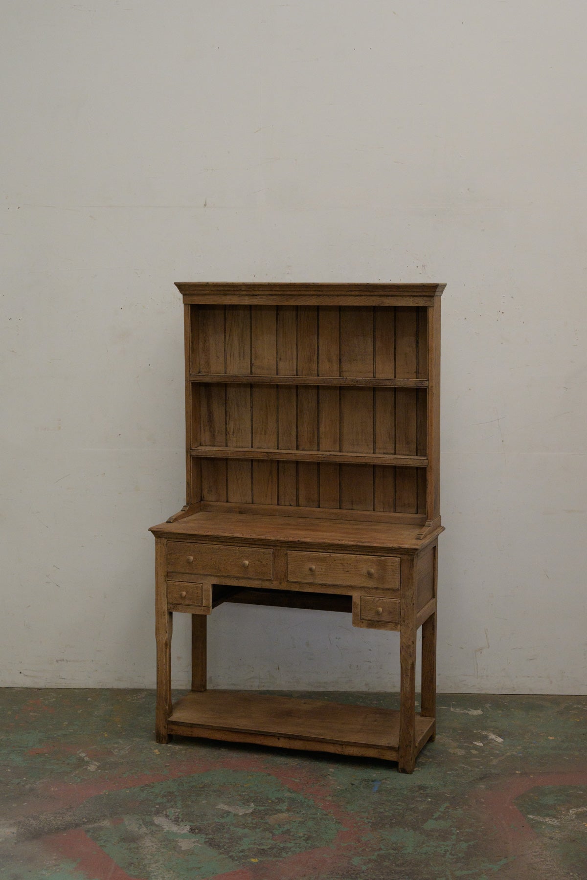 #0154 cupboard