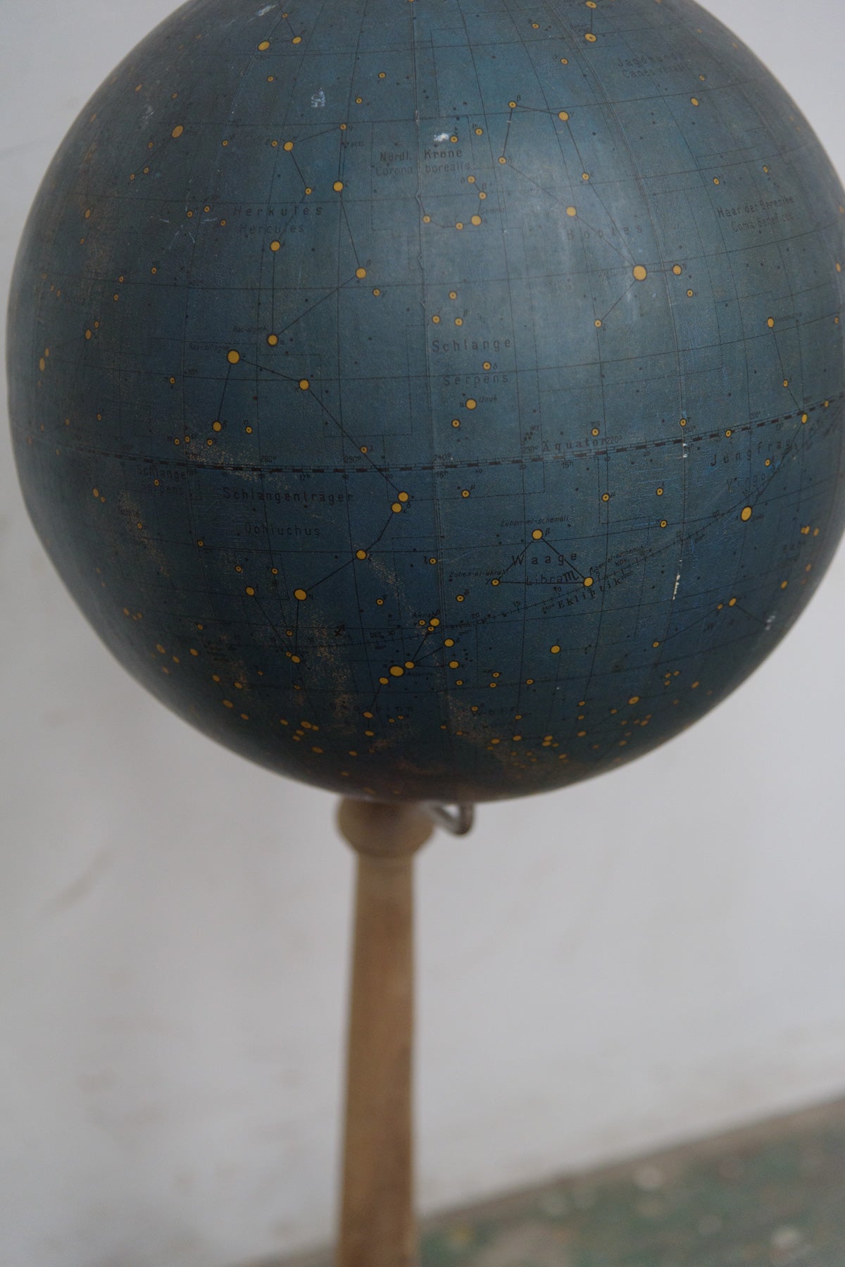 #0031 astronomical globe