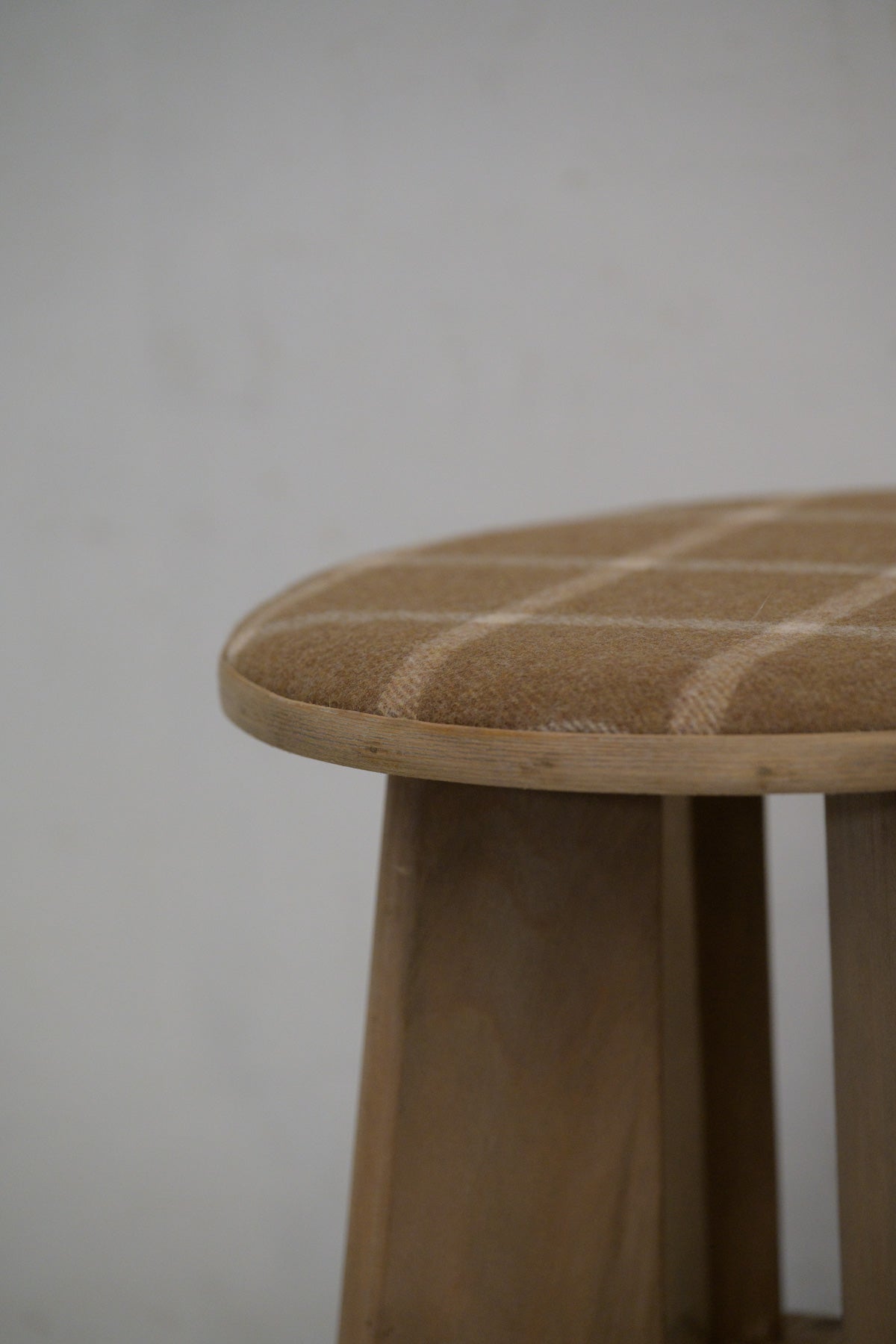 #0163 stool