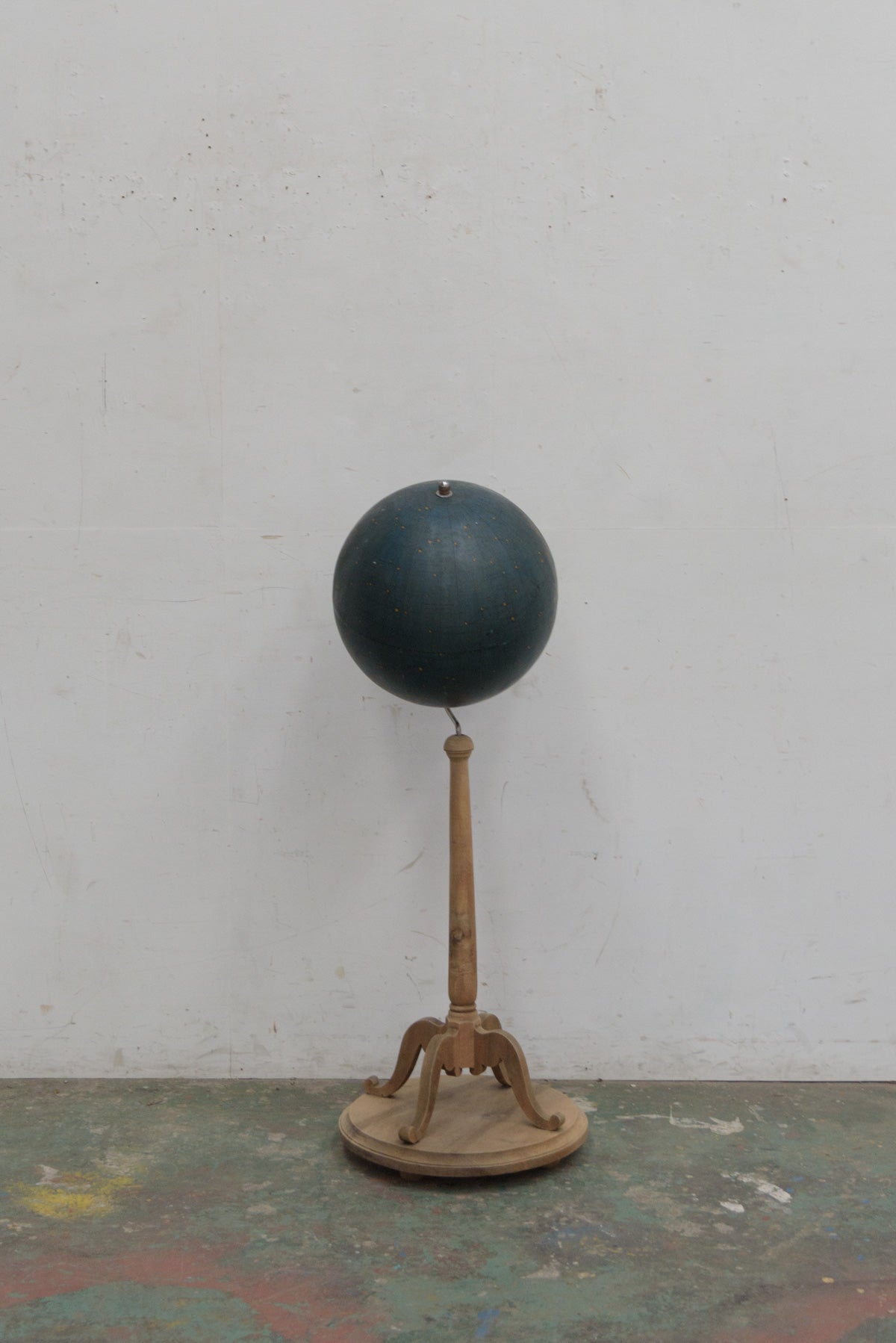 #0031 astronomical globe