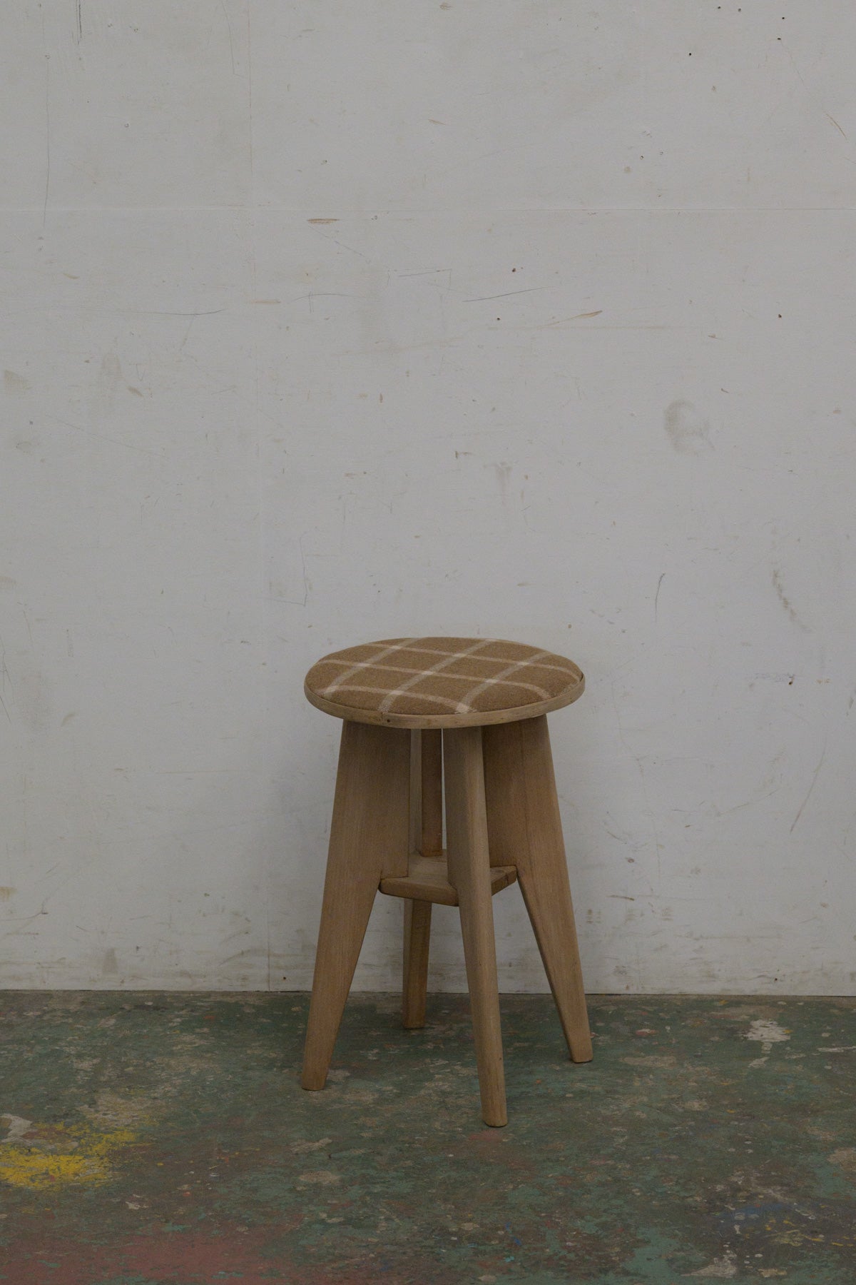 #0163 stool