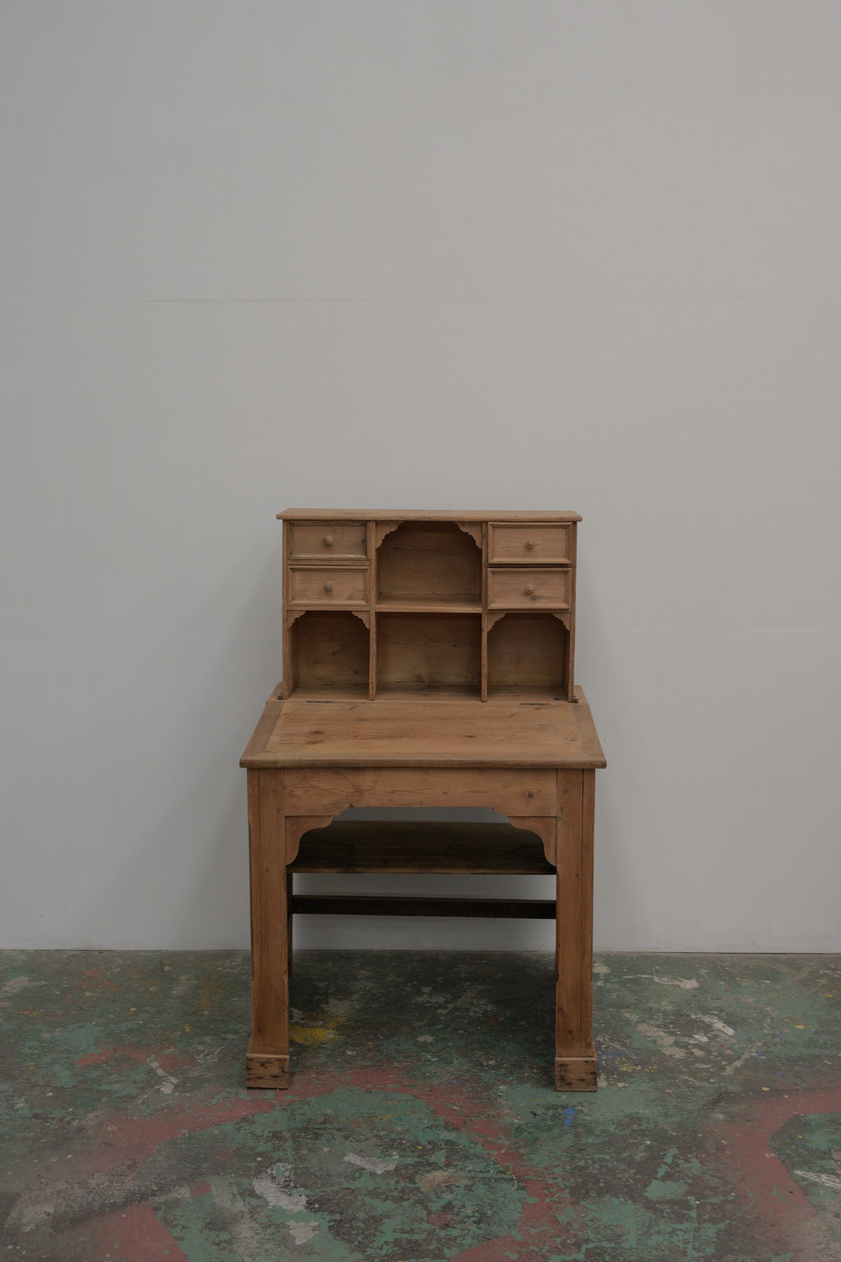 #0648 desk