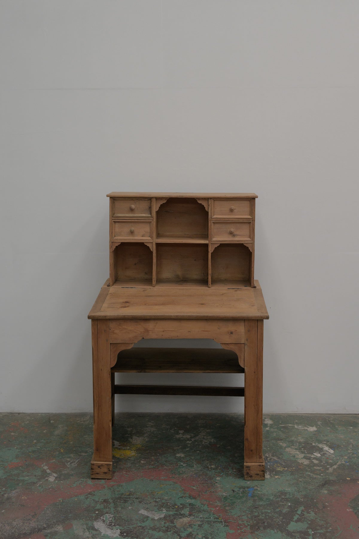 #0648 desk