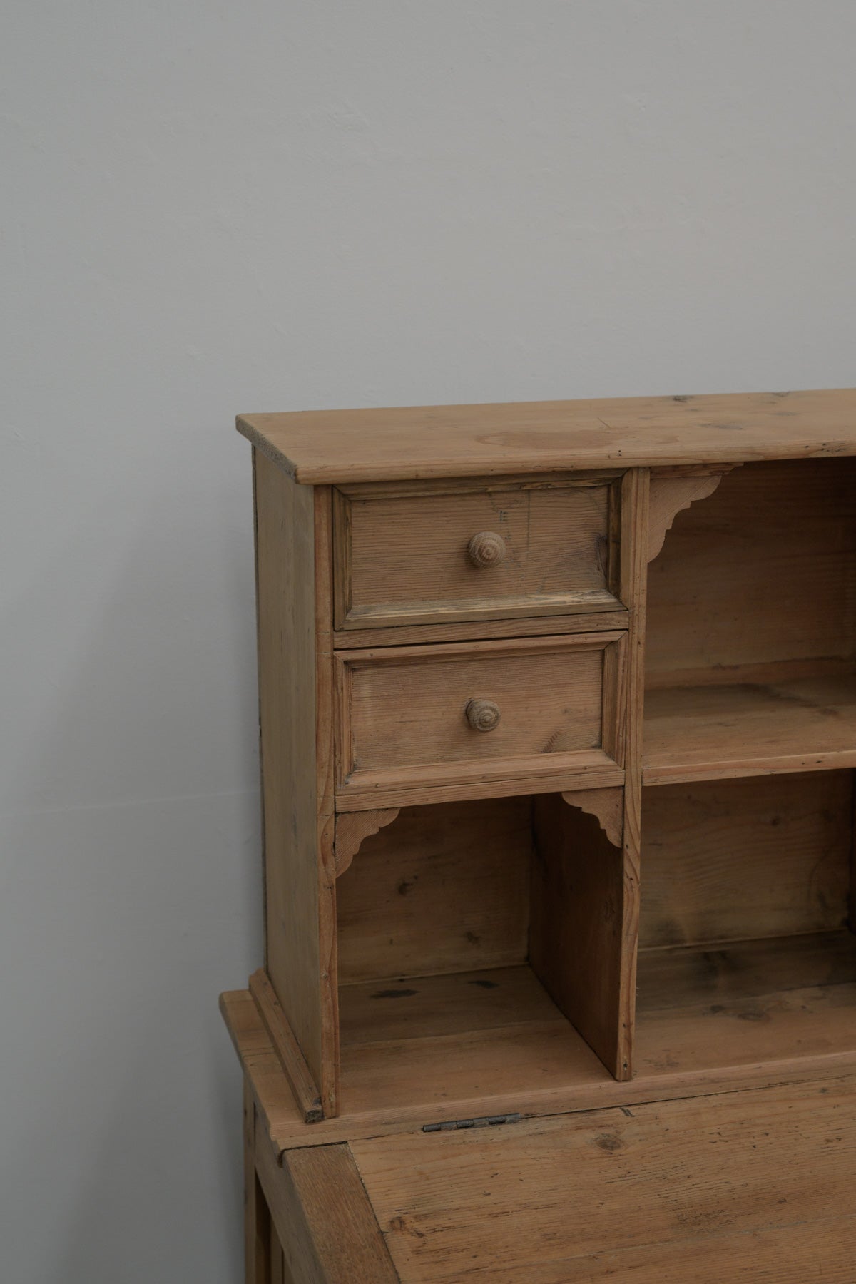 #0648 desk