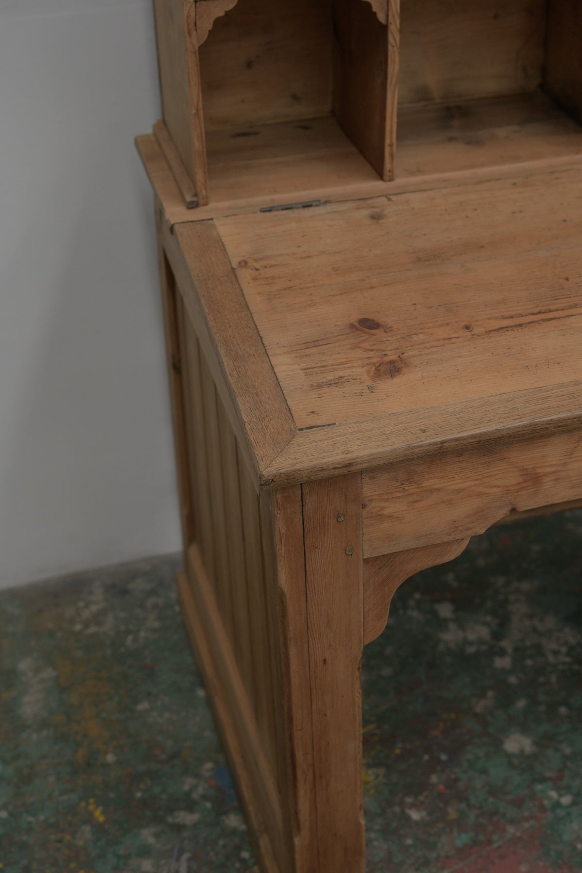 #0648 desk