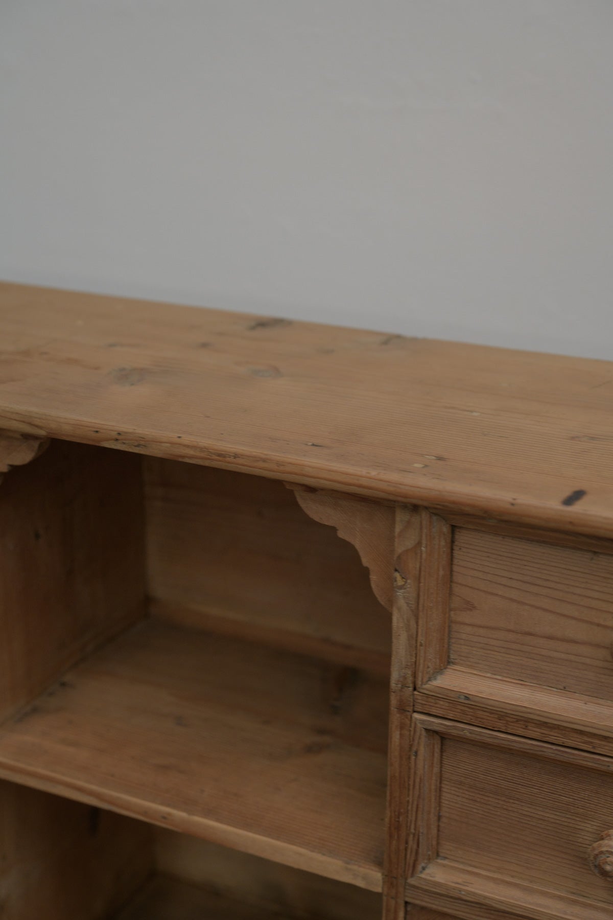 #0648 desk